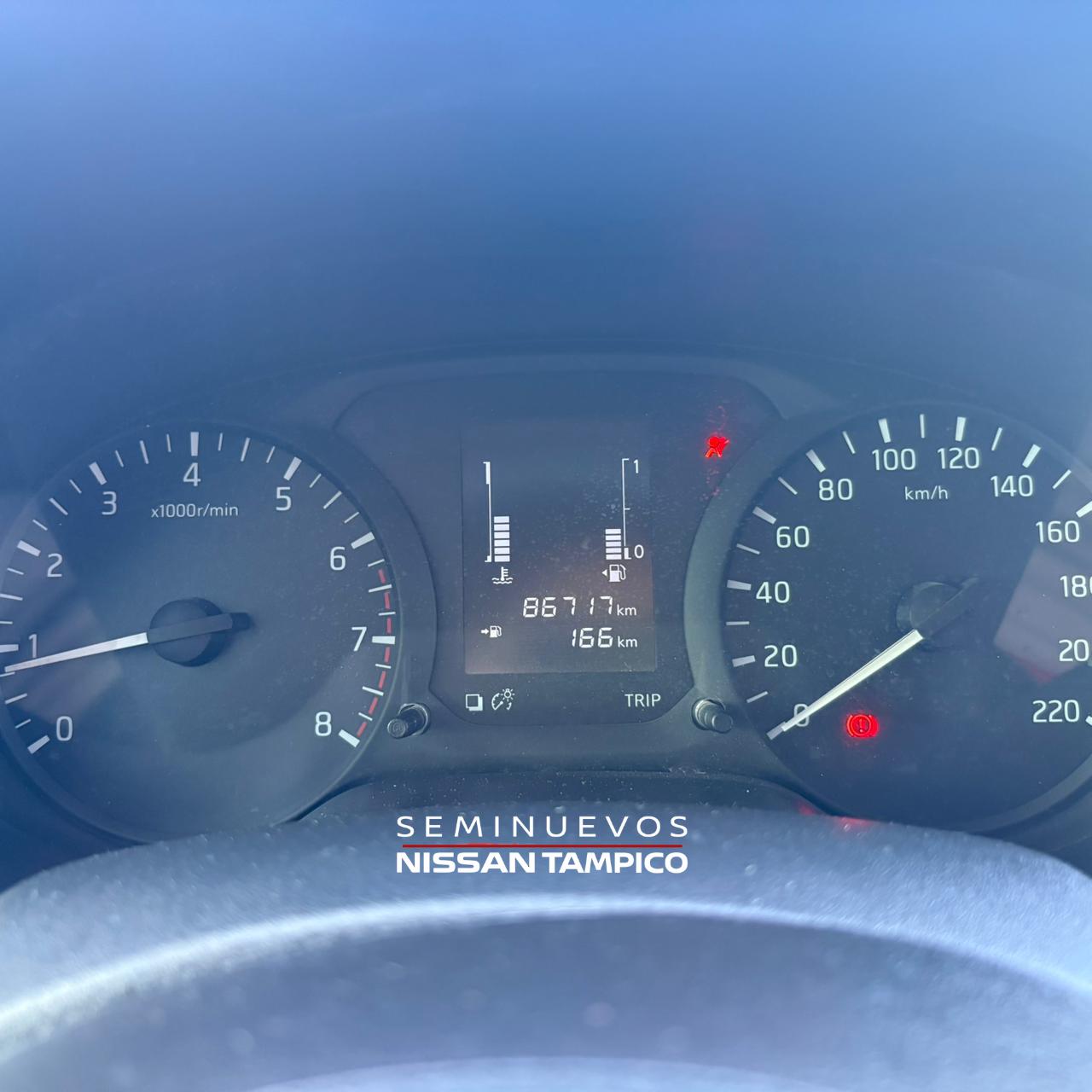 2021 Nissan NP300 2 PTS PICK-UP TM6 AAC